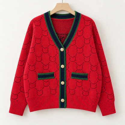 Strickcardigan Jule – V-Ausschnitt mit Goldknöpfen