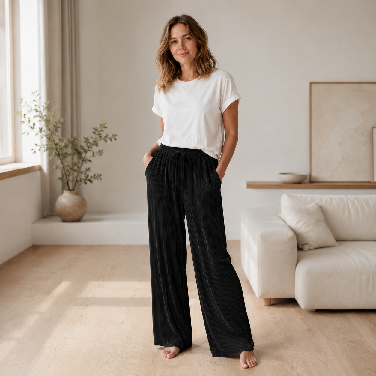 Plissee-Hose Yara – Weites Bein in Eisseiden-Optik
