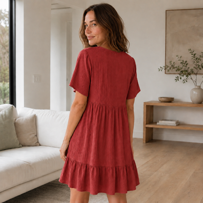 Volant-Sommerkleid Livia – V-Ausschnitt im Stufen-Look