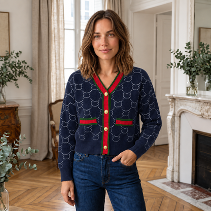 Strickcardigan Jule – V-Ausschnitt mit Goldknöpfen
